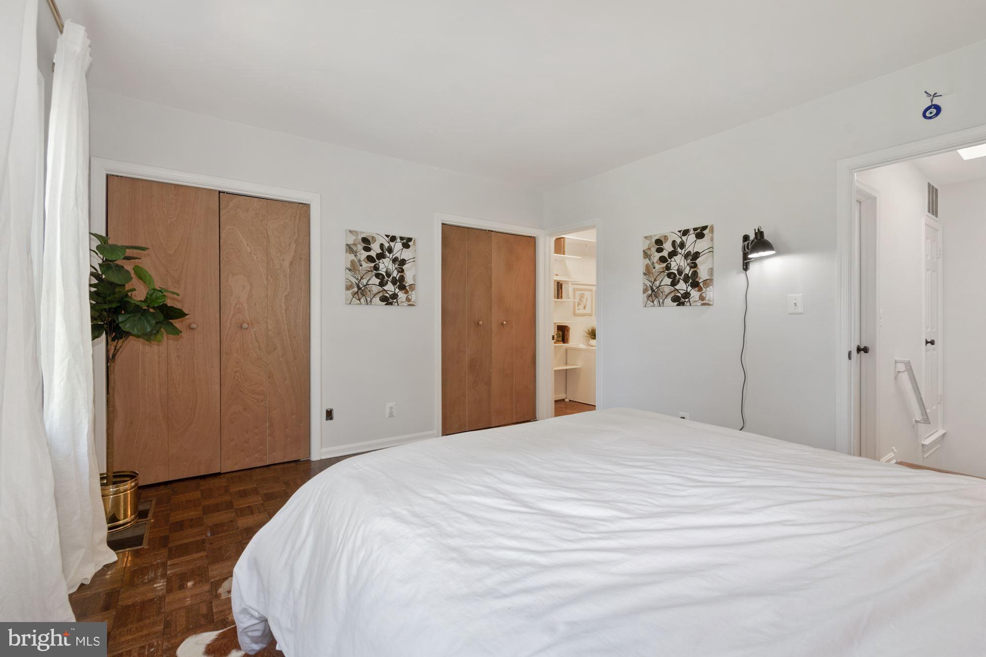 1953 Calvert Street Northwest, Unit C Washington, DC 20009 - Photo 10 of 19 Gallery Image 10