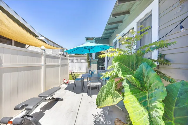 $1,195,000 | 776 Stanley Avenue, Long Beach, CA 90804