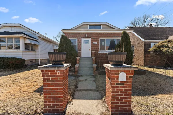 $210,000 | 2622 163rd Place, Hammond, IN 46323