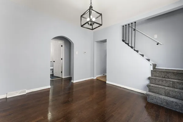 $200,000 | 2622 163rd Place, Hammond, IN 46323