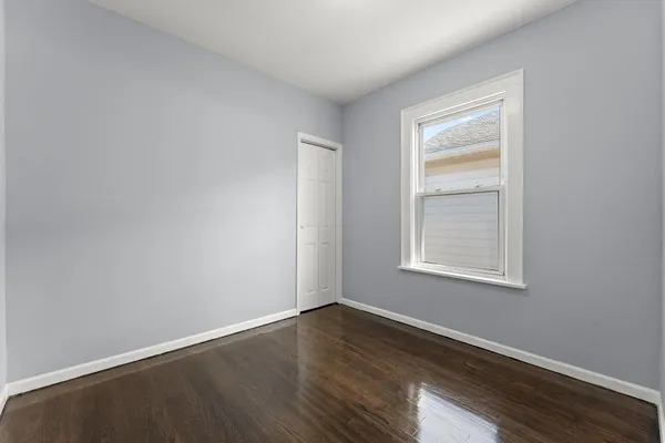 $200,000 | 2622 163rd Place, Hammond, IN 46323