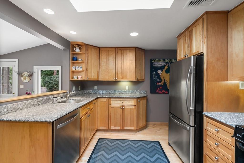 6 Eden Road Wayland, MA 01778 - Photo 17 of 40