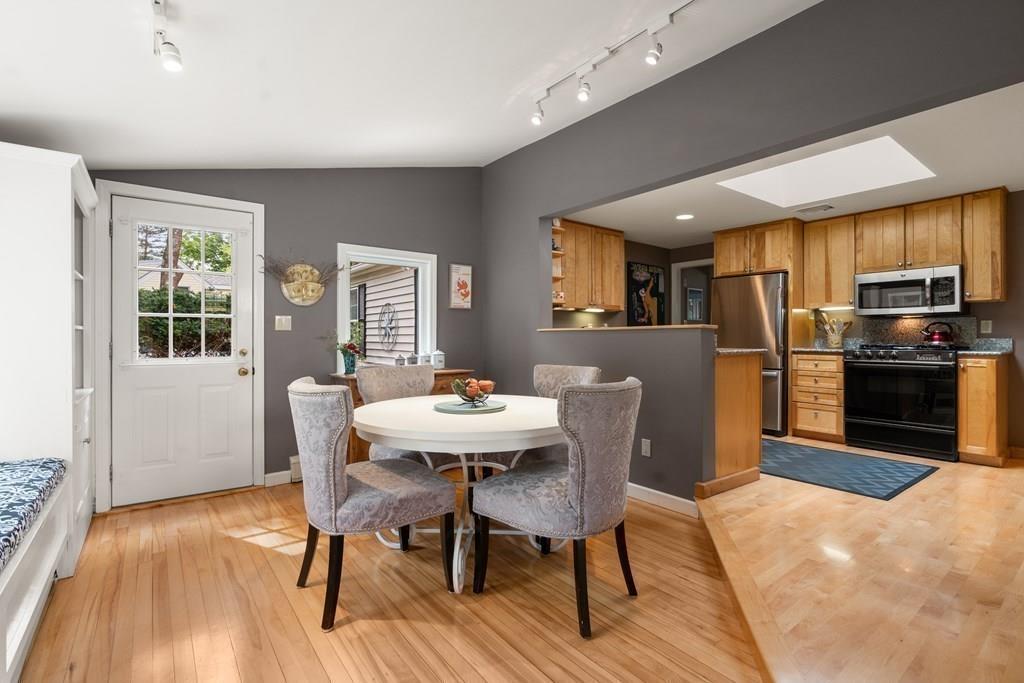 6 Eden Road Wayland, MA 01778 - Photo 9 of 40