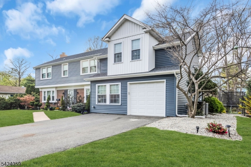 66 Johnson Road Somerset, NJ 08873 - Photo 3 of 44