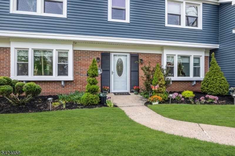 66 Johnson Road Somerset, NJ 08873 - Photo 9 of 44
