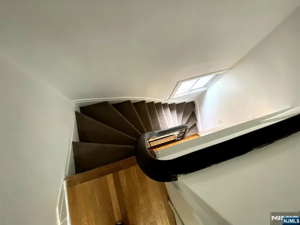 $4,500 | 59 Forest Street, Alpine, NJ 07620