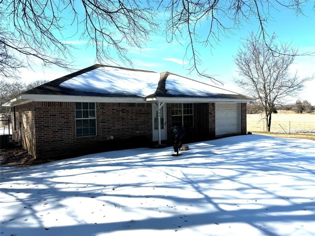 205 County Road 1135 Ravenna, TX 75476 - Photo 2 of 30