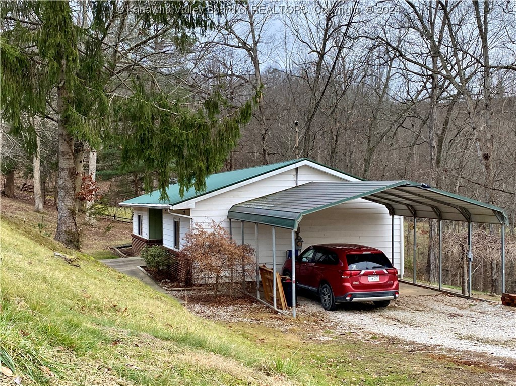 1070 New Stone Ridge Road Ripley, WV 25271 - Photo 31 of 37 Gallery Image 31