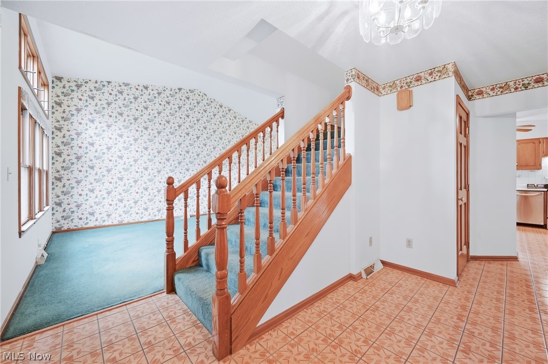393 Cunningham Road Salem, OH 44460 - Photo 10 of 50 Gallery Image 10