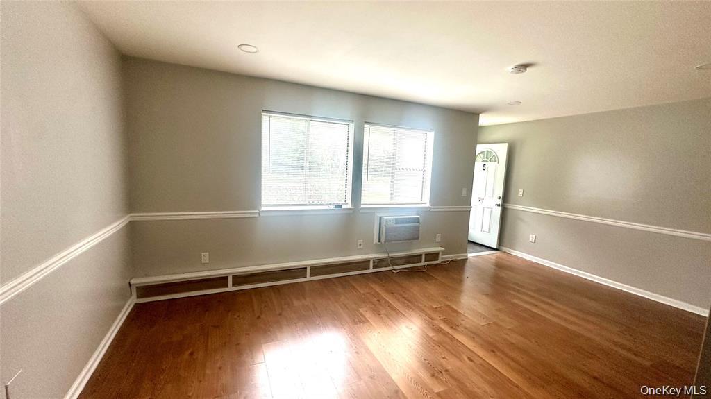 5 Ruth Court Middletown, NY 10940 - Photo 4 of 17