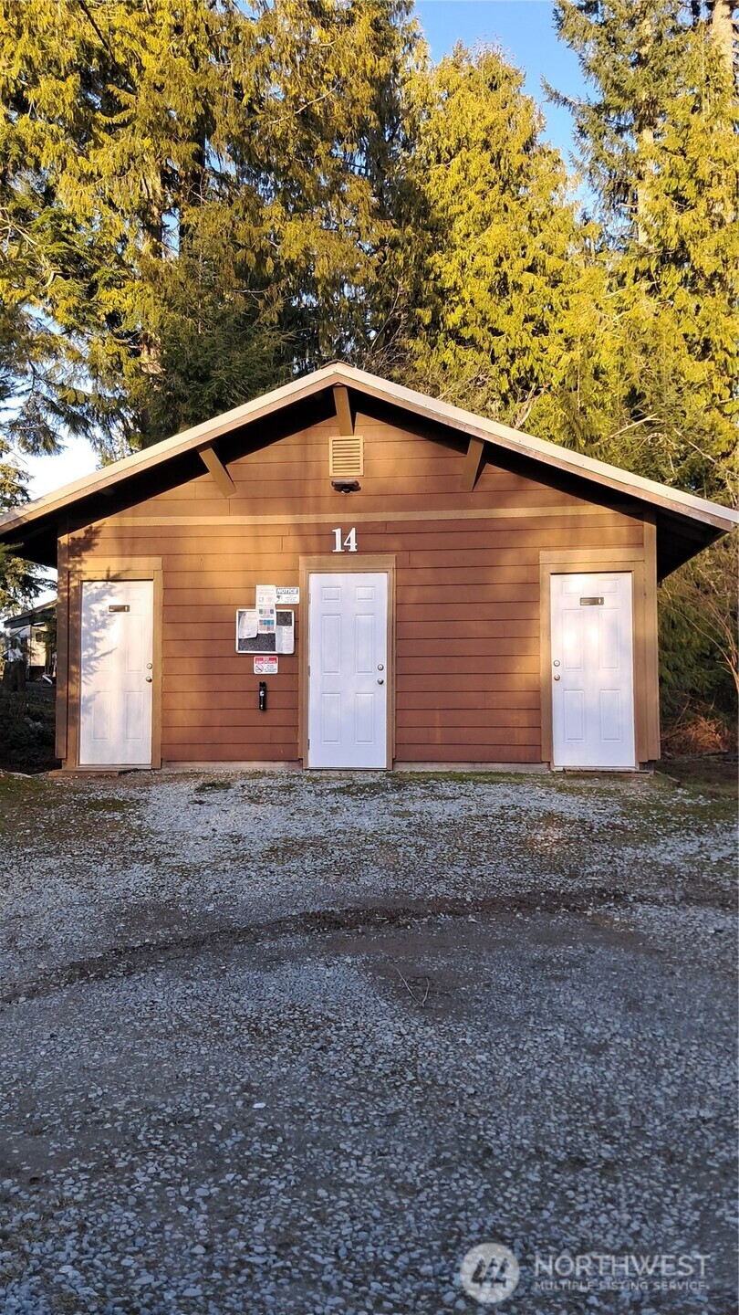 44953 Blacktail Loop Concrete, WA 98237 - Photo 4 of 15