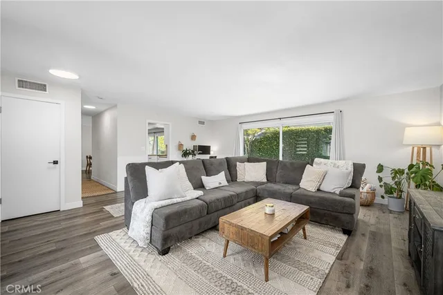 $4,950 | 3600 Lama Avenue, Long Beach, CA 90808