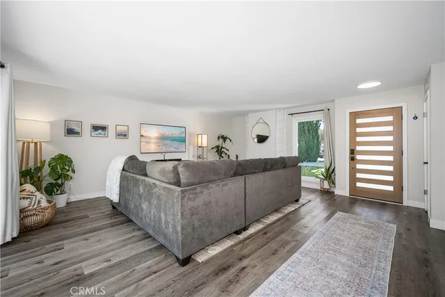 $4,950 | 3600 Lama Avenue, Long Beach, CA 90808