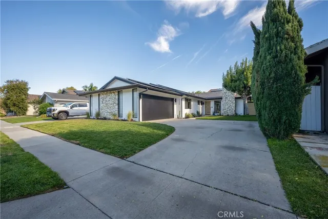 $4,950 | 3600 Lama Avenue, Long Beach, CA 90808