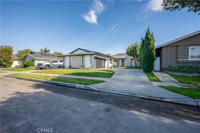 $4,950 | 3600 Lama Avenue, Long Beach, CA 90808