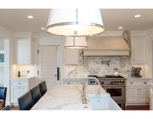 165 Cliff Road Wellesley, MA 02481 - Photo 9 of 29