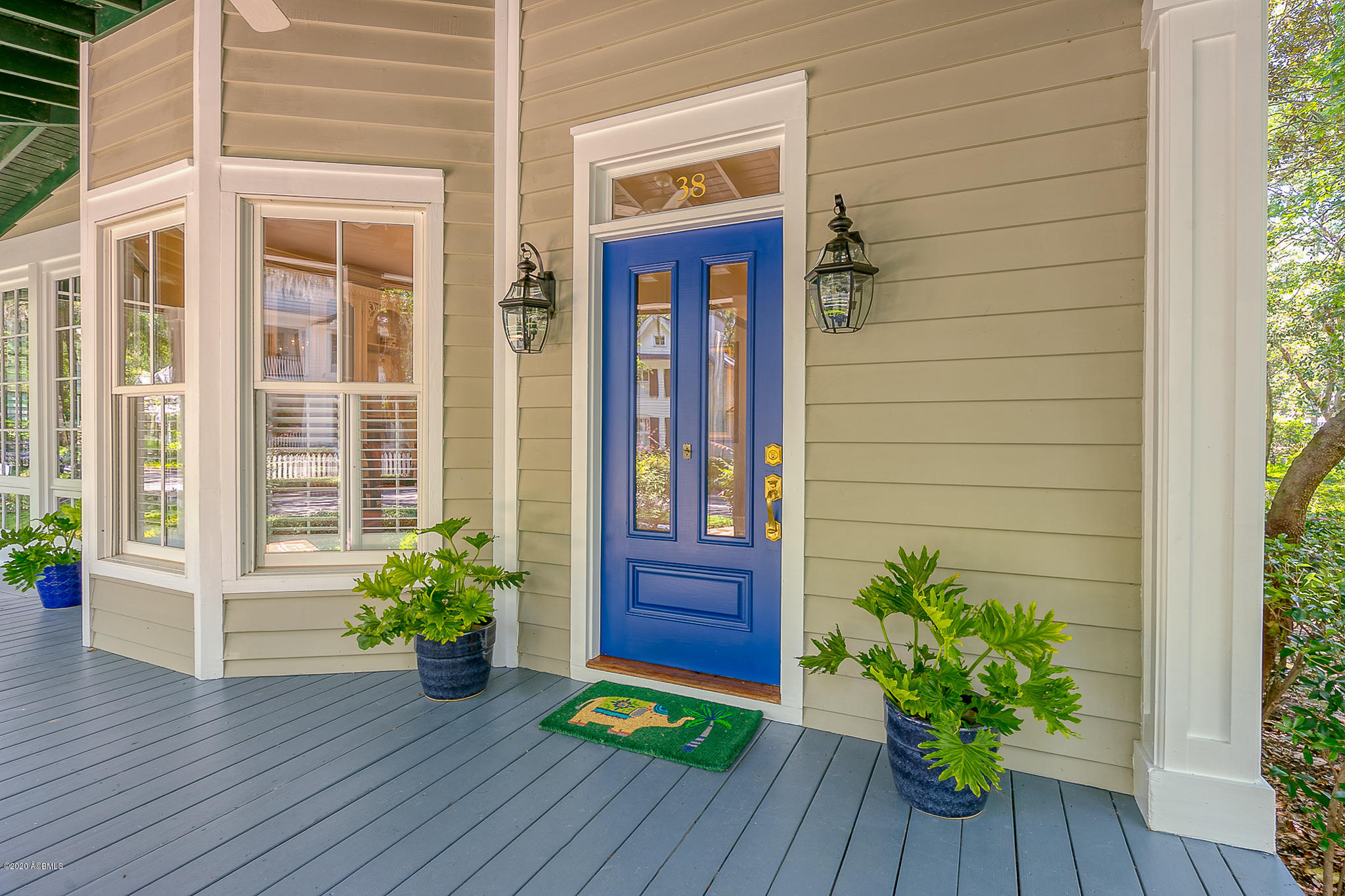 38 Newpoint Road Beaufort, SC 29907 - Photo 5 of 43 4