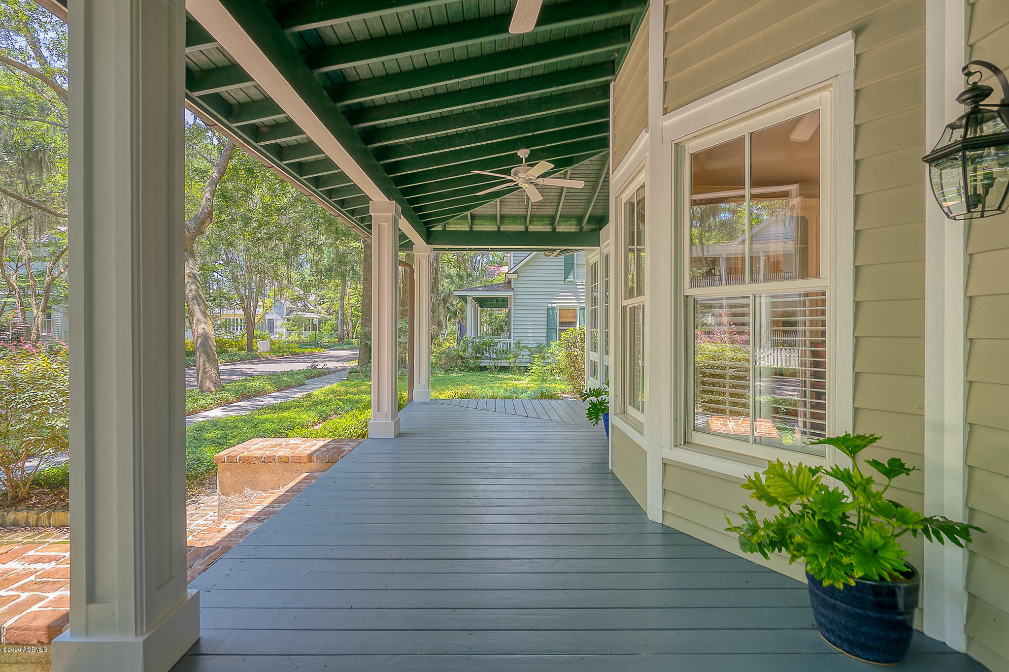 38 Newpoint Road Beaufort, SC 29907 - Photo 6 of 43 5 (1)