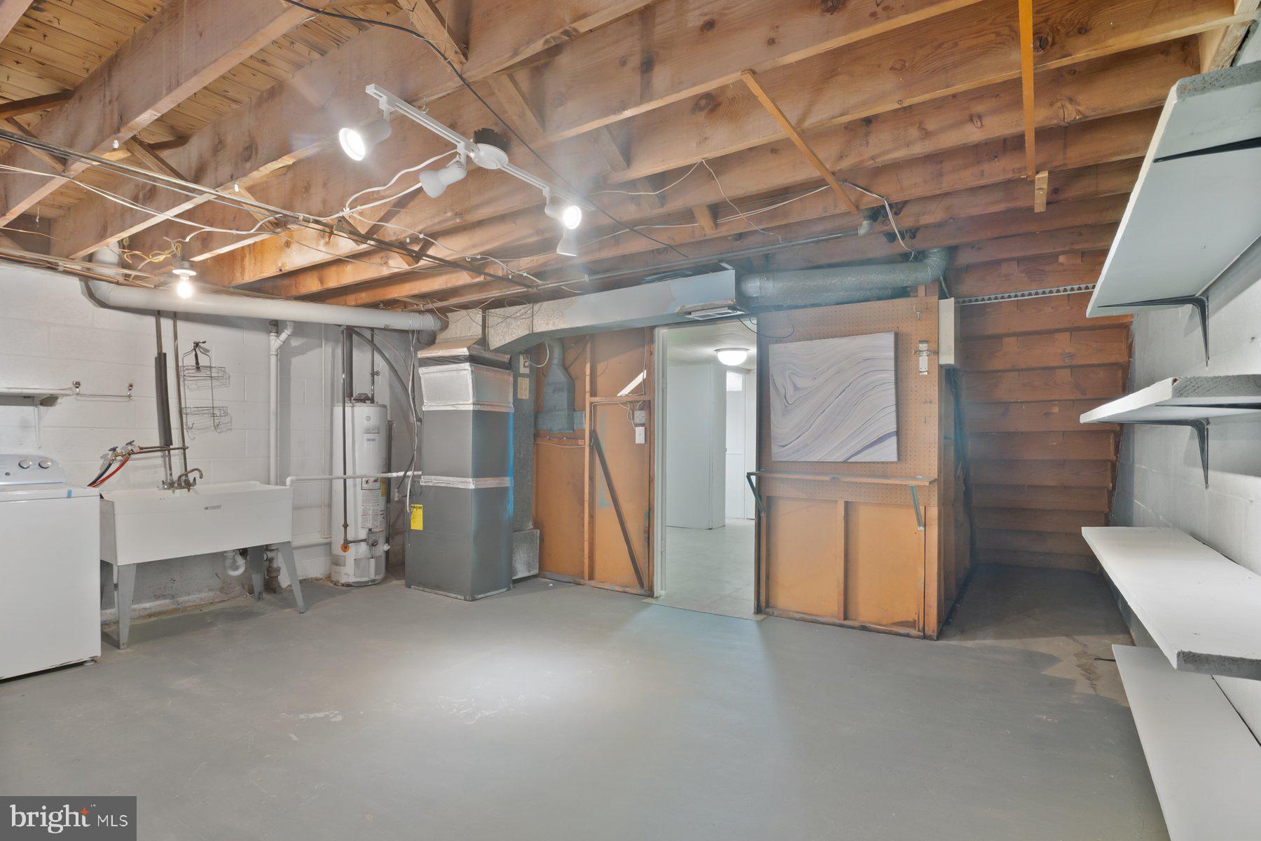 5218 Darien Road Baltimore, MD 21206 - Photo 24 of 26 Gallery Image 24