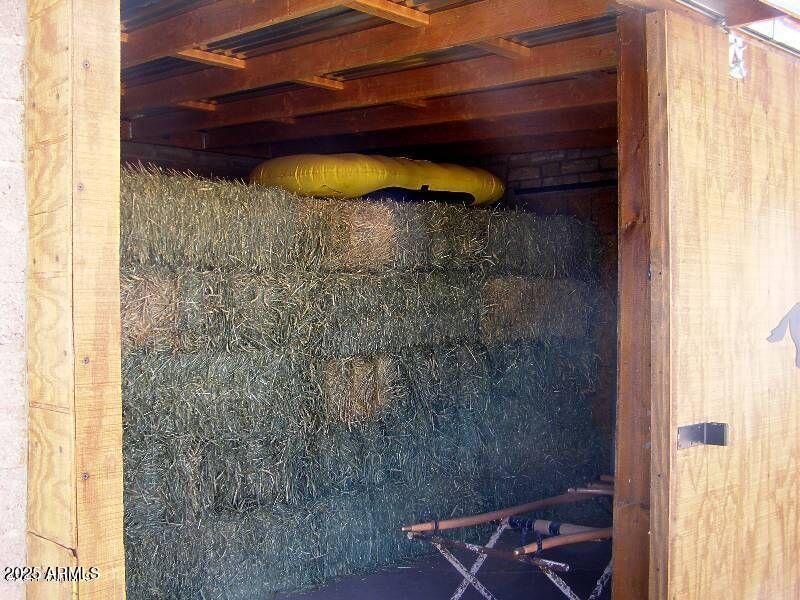 10023 North Bell Road Elfrida, AZ 85610 - Photo 30 of 51 a bathroom with a shower