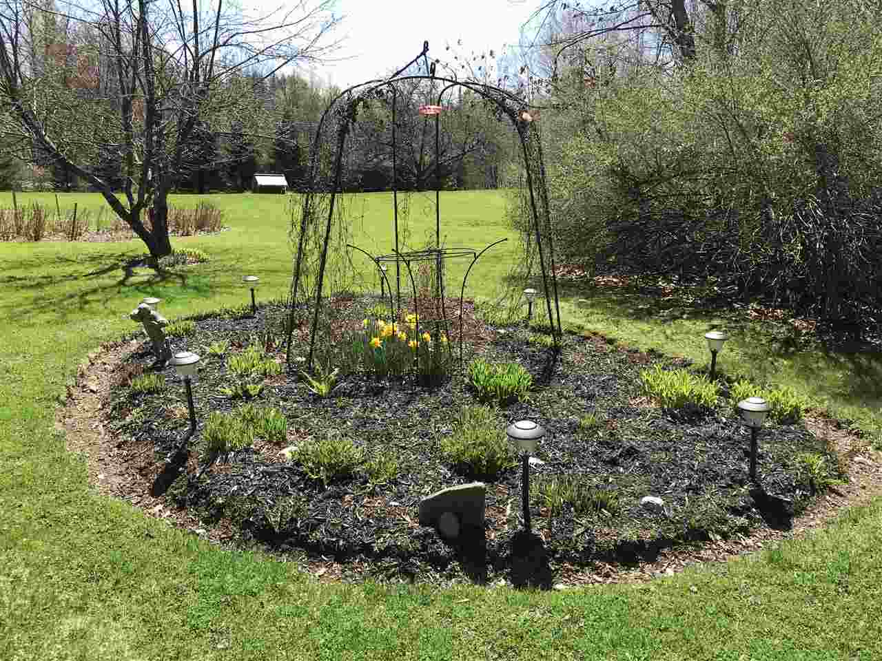 109 Mead Road Hyde Park, VT 05655 - Photo 8 of 33 Gallery Image 8