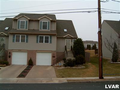 910 Front Street Whitehall, PA 18052 - Photo 1 of 7 Gallery Image 1
