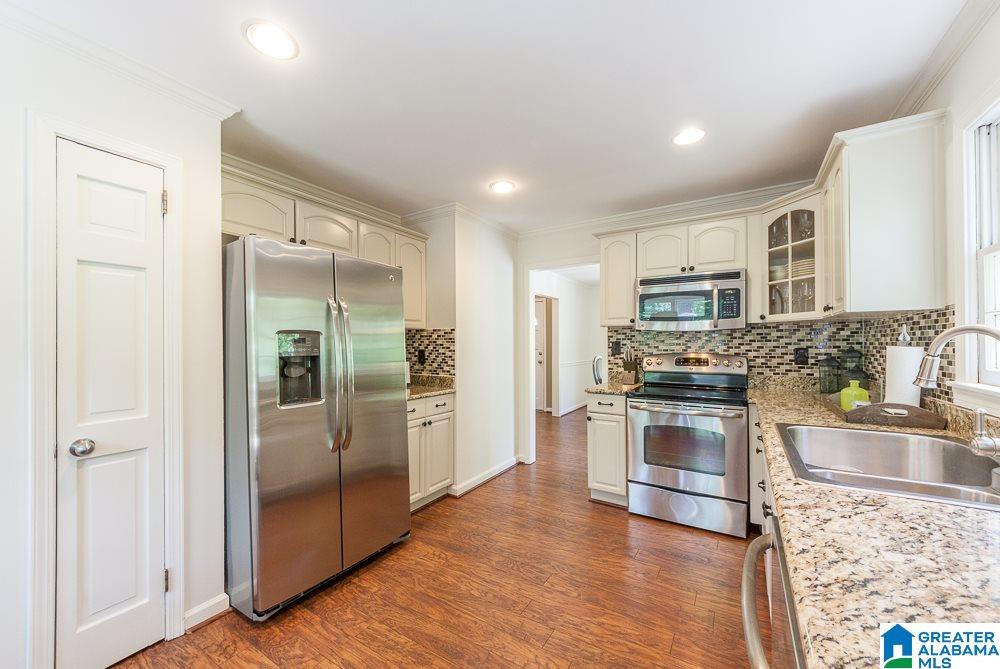 3731 Forest Run Road Birmingham, AL 35223 - Photo 13 of 41