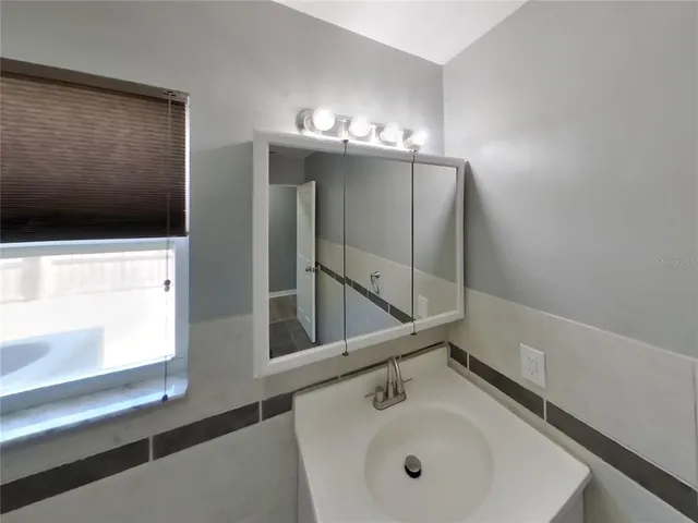 $1,979 | Undisclosed Address, Venice, FL 34293