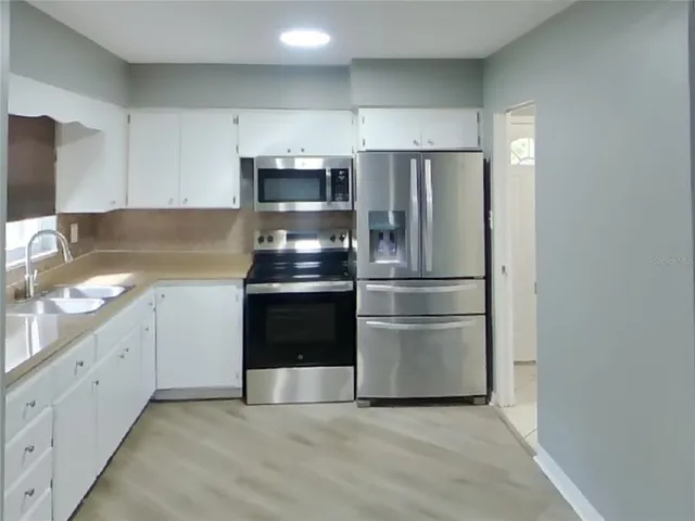 $1,979 | Undisclosed Address, Venice, FL 34293