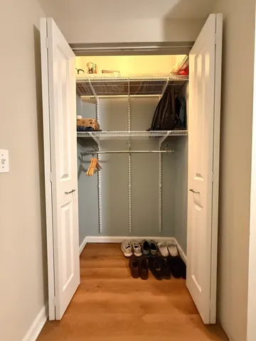 $2,350 | 4848 North Sheridan Road, Unit 403, Chicago, IL 60640