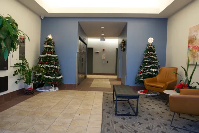 $2,350 | 4848 North Sheridan Road, Unit 403, Chicago, IL 60640