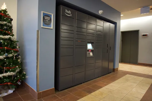 $2,350 | 4848 North Sheridan Road, Unit 403, Chicago, IL 60640