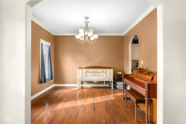 $579,900 | 1935 Brookfield Court, Columbus, IN 47201