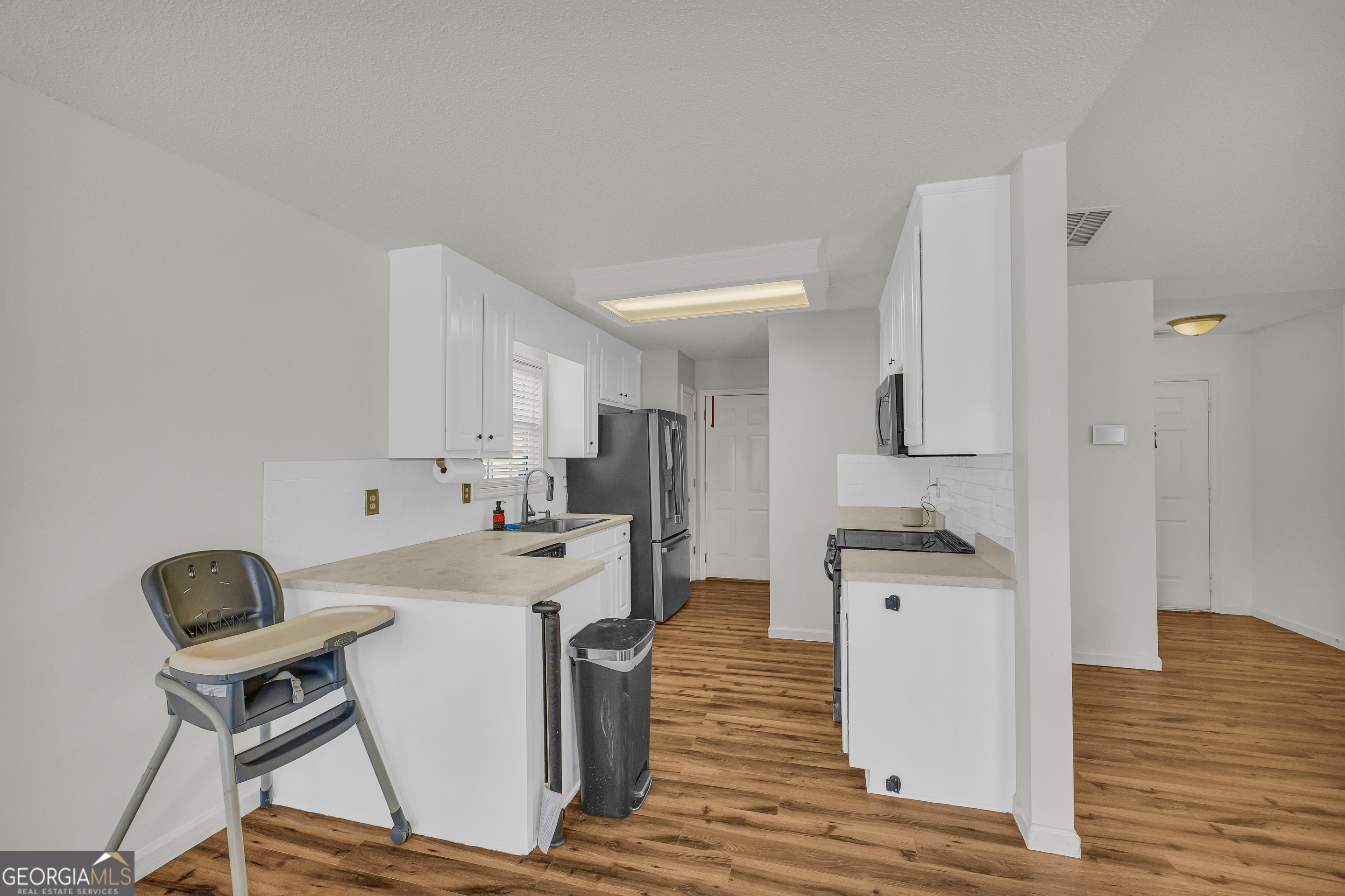 304 Seminole Circle Statham, GA 30666 - Photo 9 of 38