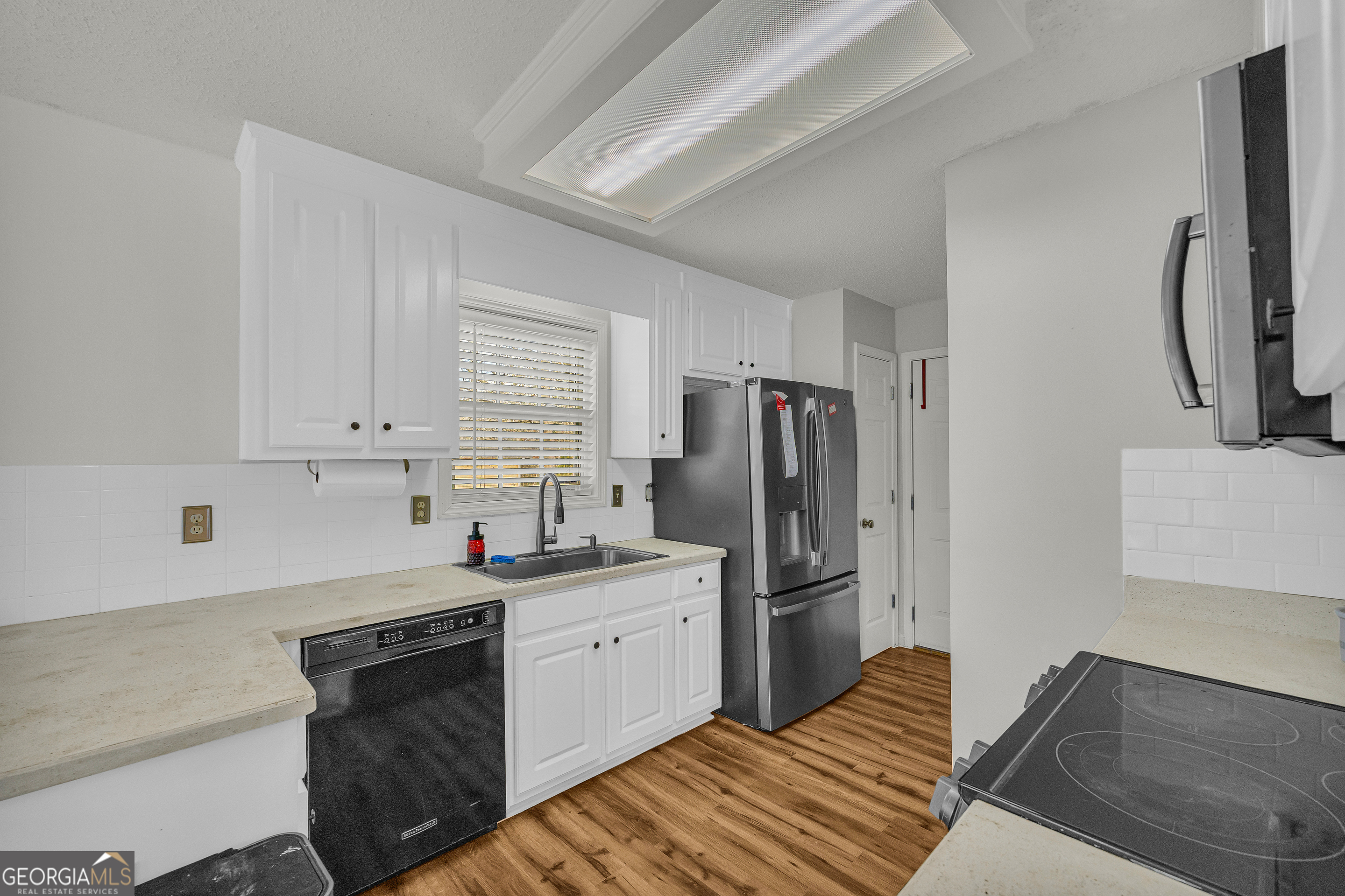 304 Seminole Circle Statham, GA 30666 - Photo 10 of 38