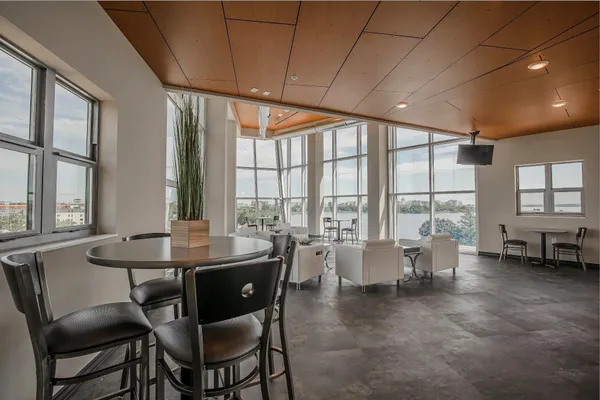 $3,500 | 1008 South Park Street, Madison, WI 53715