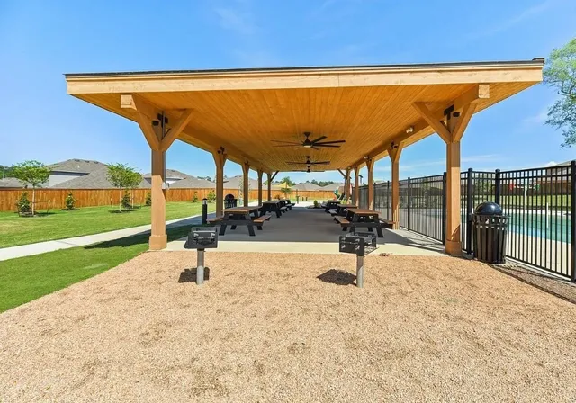 $2,300 | 40826 Hawthorne Glades Street, Magnolia, TX 77354