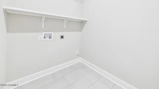 $346,500 | 117 Harvest Falls Drive, Broussard, LA 70518