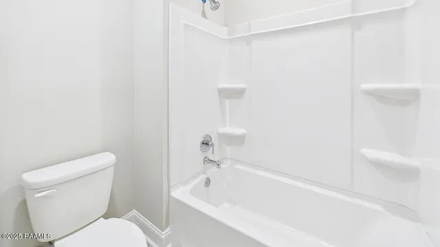 $346,500 | 117 Harvest Falls Drive, Broussard, LA 70518