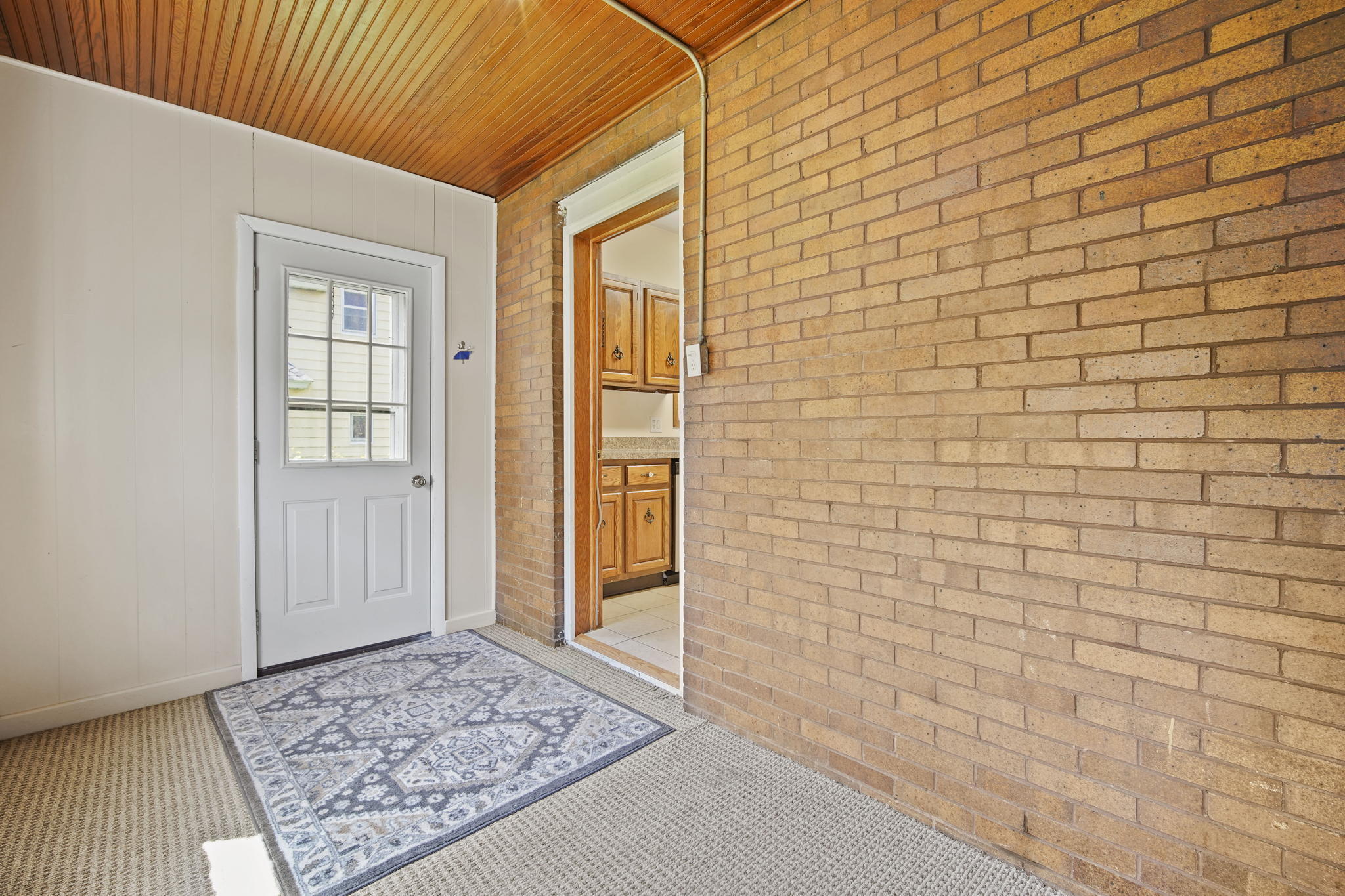 807 Bush Street Jackson, MI 49202 - Photo 10 of 29 web_DSC00747