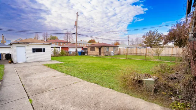 $225,000 | 5330 South Mayfield Avenue, Chicago, IL 60638