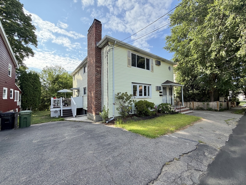 41 Townly Road, Unit 1 Watertown, MA 02472 - Photo 2 of 24 Gallery Image 2