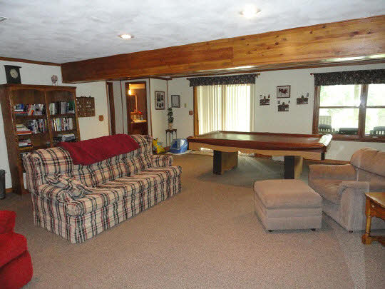 8057 Killarney Aire Road Roscoe, IL 61073 - Photo 7 of 11 Gallery Image 7