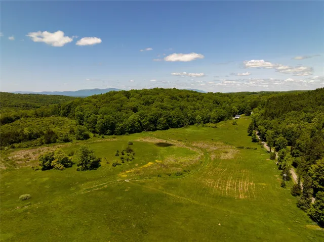 $1,680,000 | Rowe Road, Red Hook, NY 12571