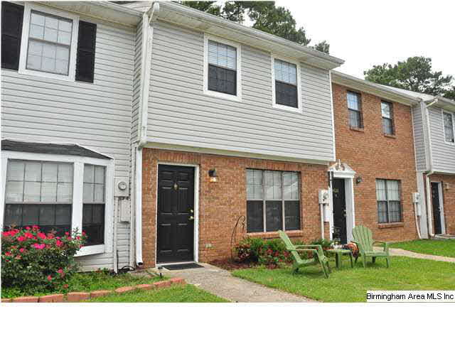 1420 Applegate Drive Alabaster, AL 35007 - Photo 1 of 19