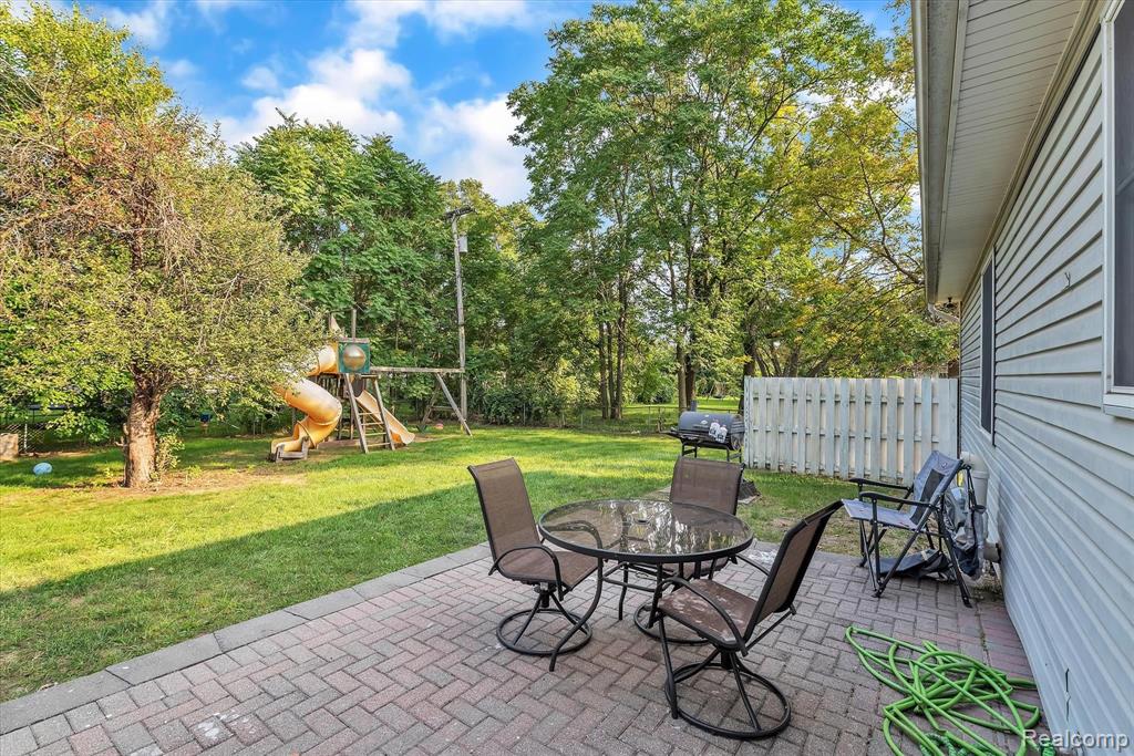 5871 Biddle Street Romulus, MI 48174 - Photo 34 of 34