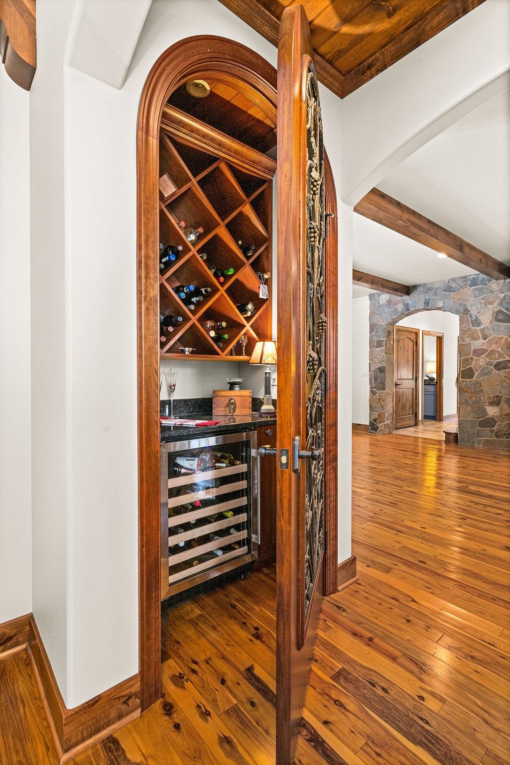 3543 Greysolon Road Duluth, MN 55804 - Photo 13 of 90