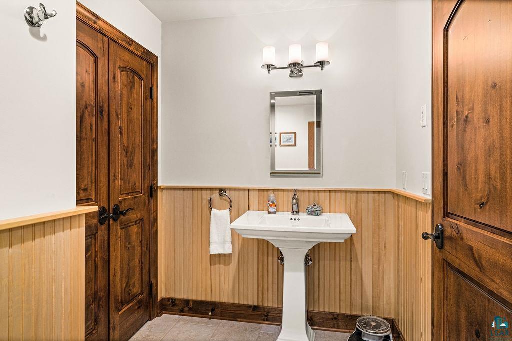 3543 Greysolon Road Duluth, MN 55804 - Photo 58 of 90 Gallery Image 58