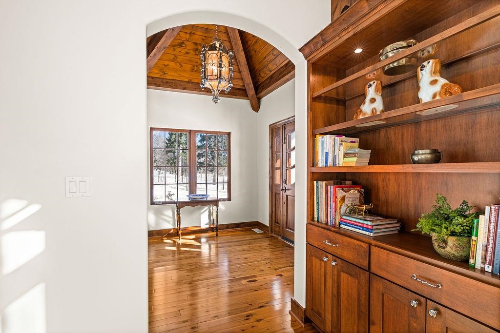 3543 Greysolon Road Duluth, MN 55804 - Photo 7 of 90