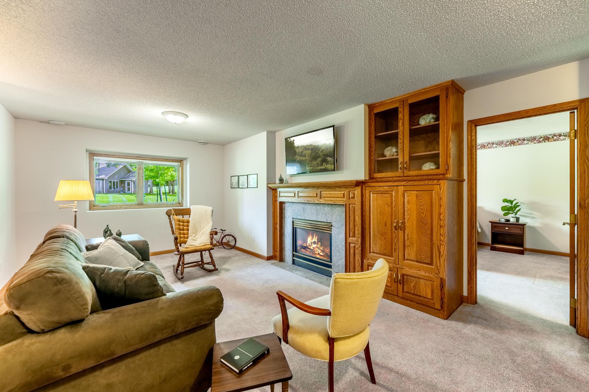 3022 Highpointe Curve Roseville, MN 55113 - Photo 25 of 38